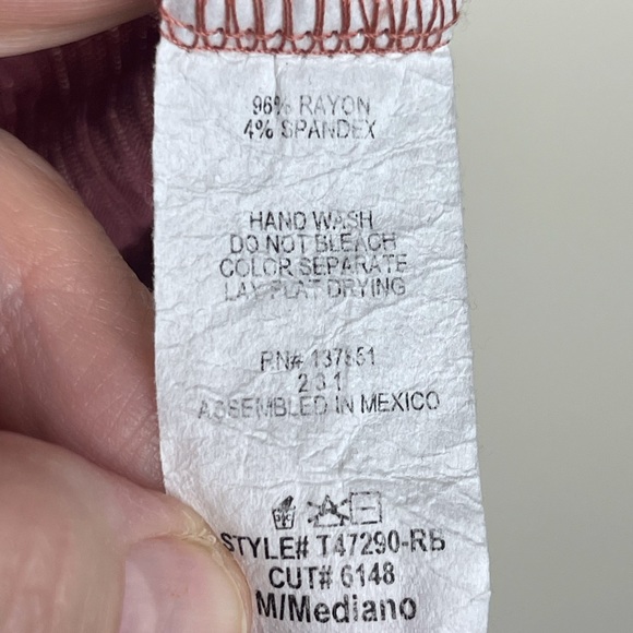 Gaze Top Adjustable Gathered Front V neck Dusty Rose M - Picture 8 of 10